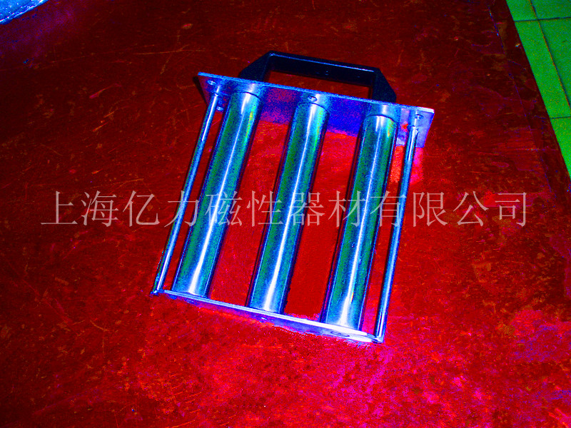 磁力架